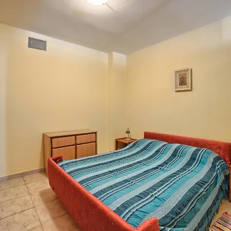 Apartment Fuer 6 Personen Ca 55 Qm In Banjole, Istrien Istrische Riviera *